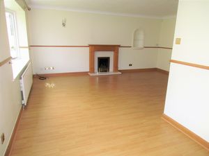 Dining area - click for photo gallery